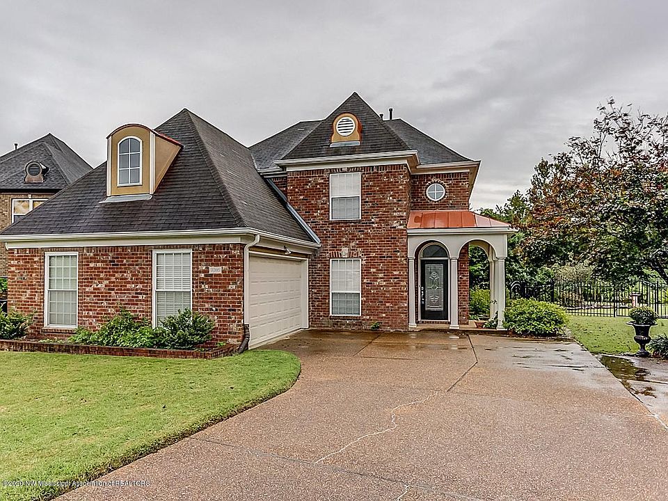 1st image of 7205 Lauren Ln