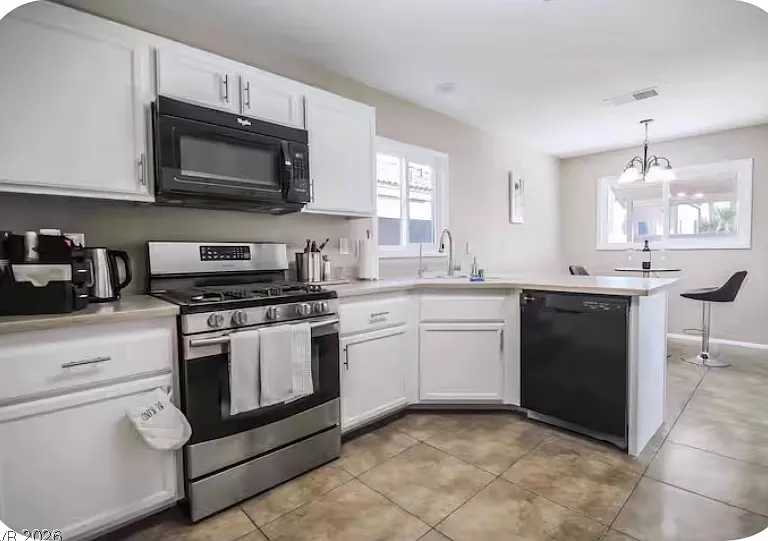 7047 Orange Grove Ln — Photo 15