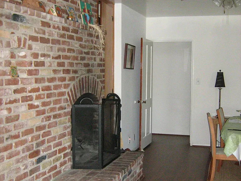 8538 Lorain Rd — Photo 6