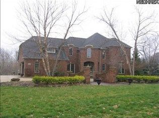 7337 Firewood Cir, Independence, OH 44131