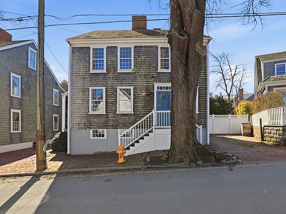 2nd image of 47 Fair St