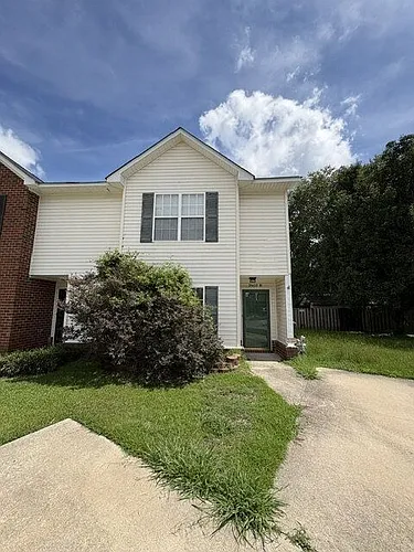 2502 Bluff View Ct #B Photo 1