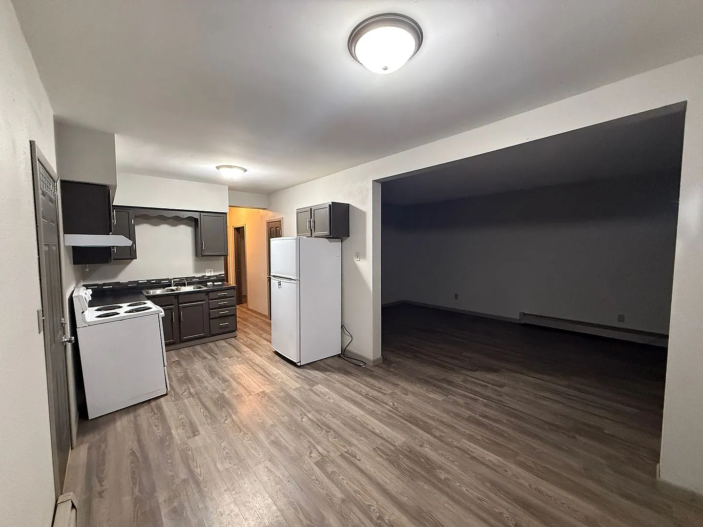 Elm Drive Apartments — Photo 2