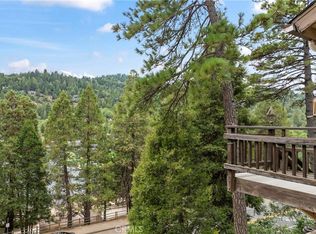 24259 Zurich Dr, Crestline, CA 92325