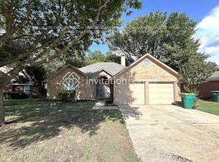 803 Young Dr, Cedar Hill, TX 75104