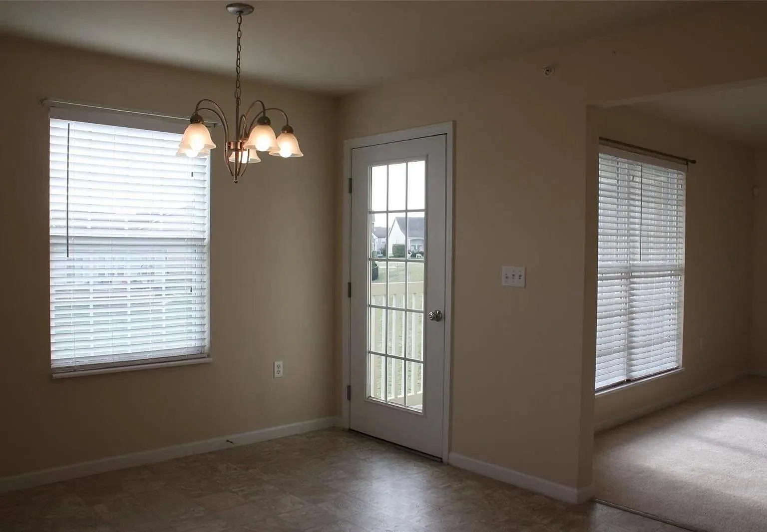 1922 Piedmont Cir — Photo 4