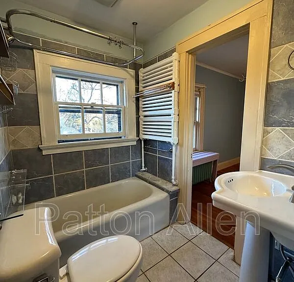 105 Edwin Pl #4 — Photo 13