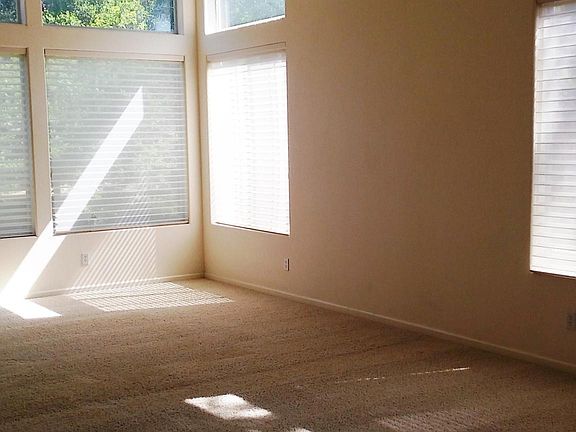 4th image of 5833 Pistoia Way