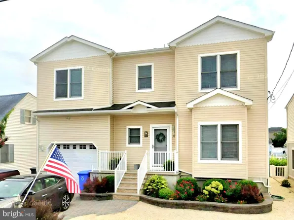 37 Frank Dr, Manahawkin, NJ 08050