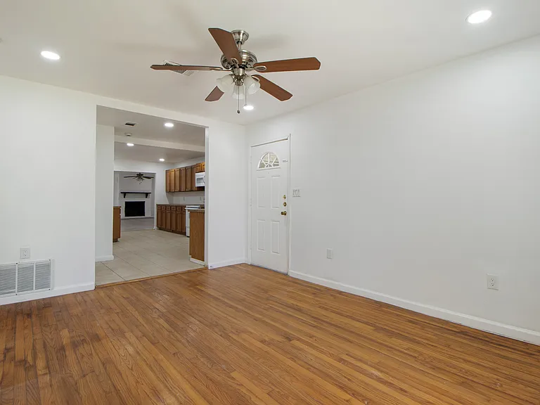 2707 Judy Dr — Photo 6