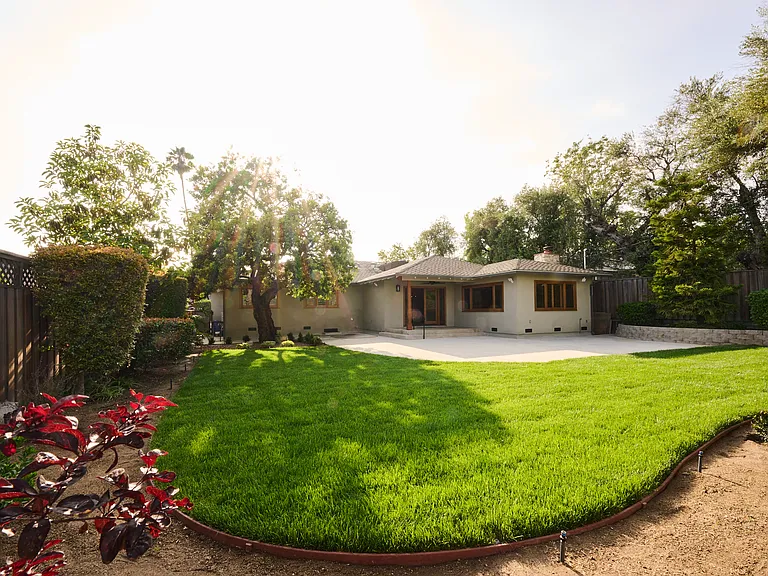 4720 Hayman Ave — Photo 62