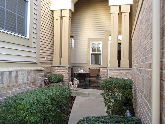 4th image of 3903 Spyglass Cir #3903
