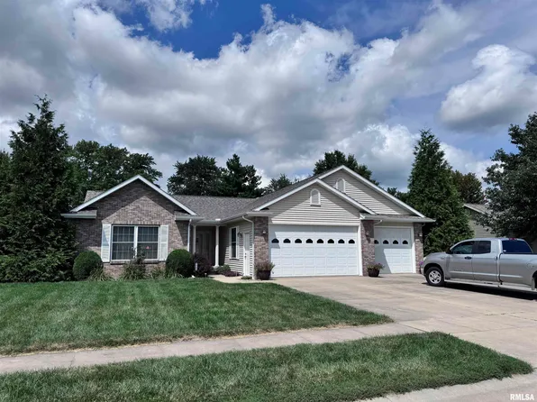 1306 Grand Ave, Macomb, IL 61455