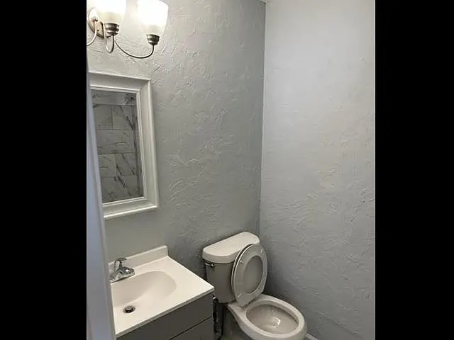 3421 N Carnation Ct — Photo 19