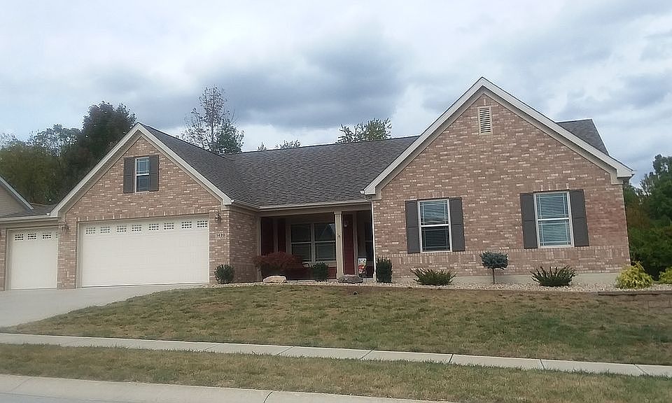 1st image of 1420 Lakeview Ct