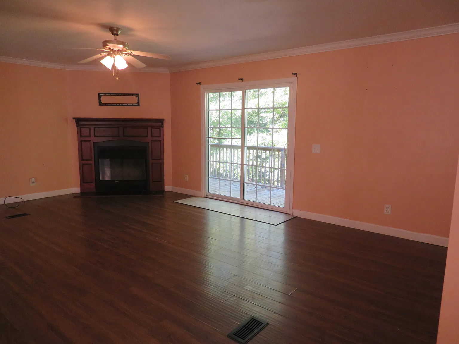 4 bed, 1700 sqft, $1,900 — Photo 4