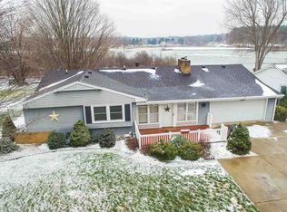 240 Lake Hills Dr, Concord, MI 49237