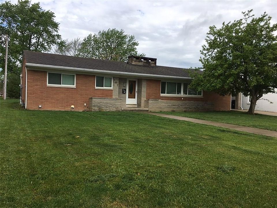 1st image of 207 N Jefferson St