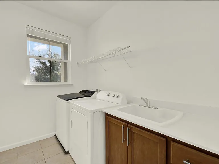 3079 Duke Cir — Photo 10