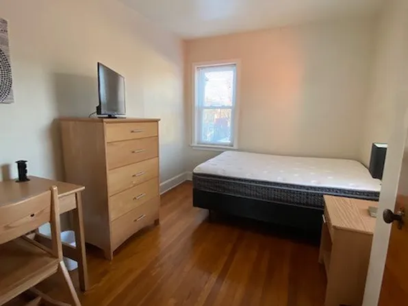522 W 3rd St #2E, Williamsport, PA 17701