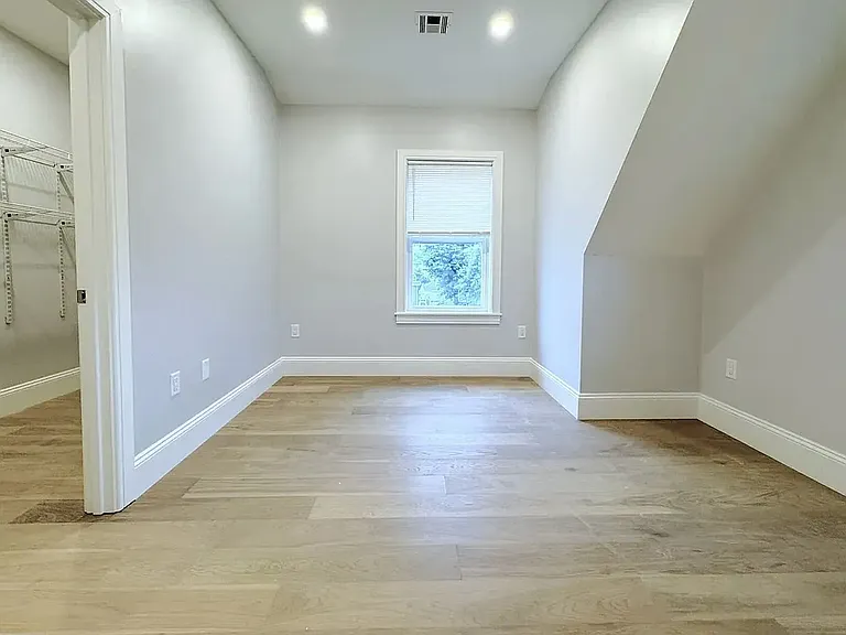 52 Fairbanks St #1 — Photo 5