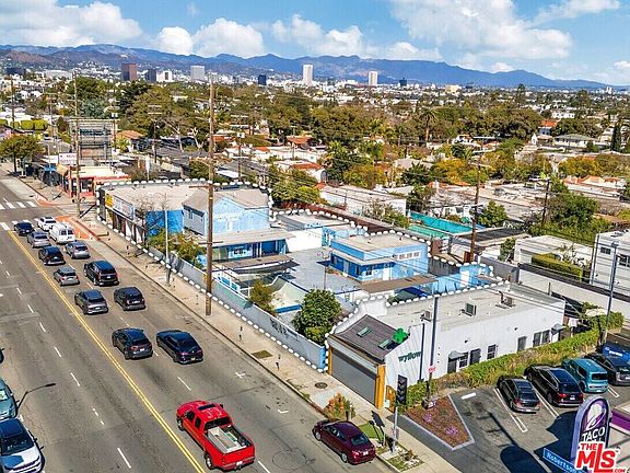 3rd image of 2600 S Robertson Blvd