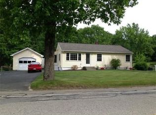 27 Boston Rd, Sutton, MA 01590