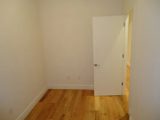 Rented by Silverstone Group USA Corp. | media 13