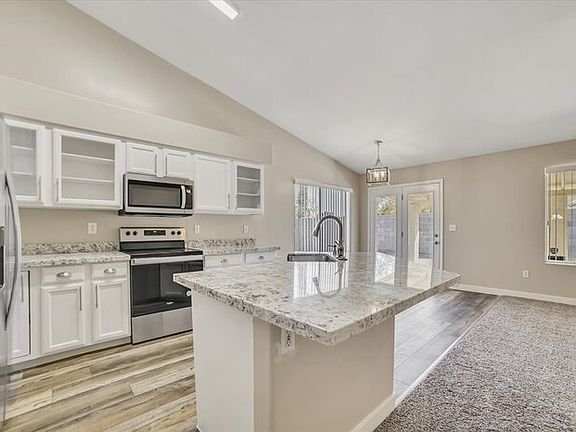 3rd image of 403 S Kingston Ct