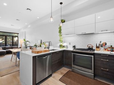 137 Eldert St #1, Brooklyn, NY, 11207