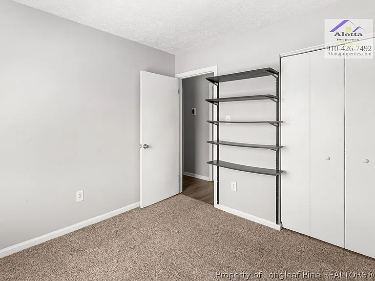 818 Grambling Ct — Photo 22