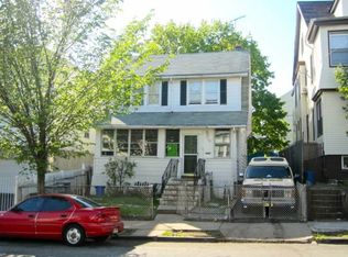 175-177 Osborne Ter, Newark, NJ 07112