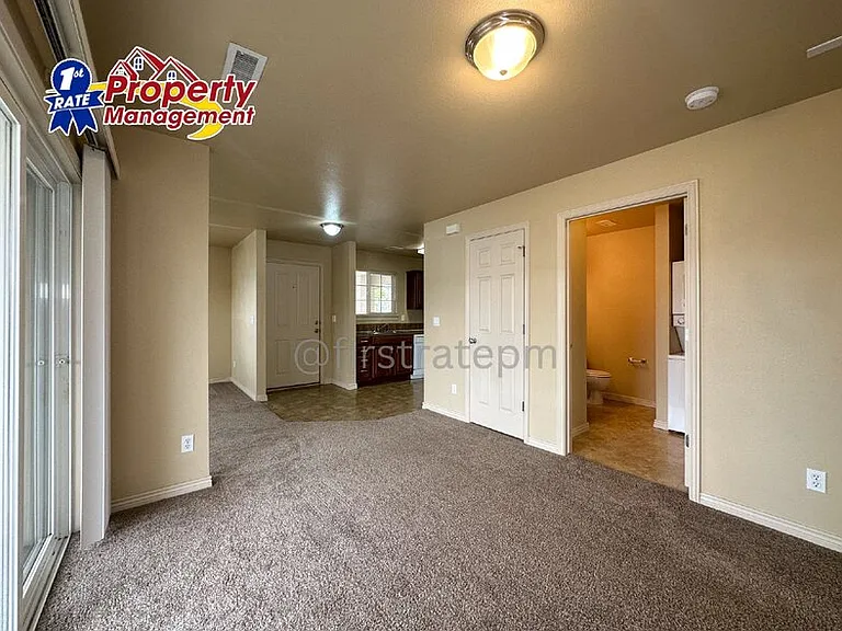 5936 W Ellens Ferry Dr #102 — Photo 18