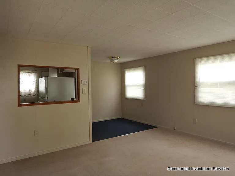 1310 W 5th St — Photo 3
