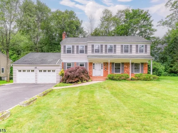 5 Mill Pond Rd, New Providence Boro, NJ 07974