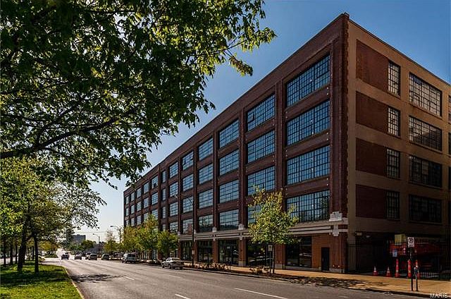 1st image of 4100 Forest Park Ave Unit 319