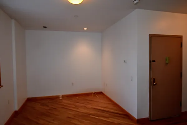 Rented by Douglas Elliman | media 4