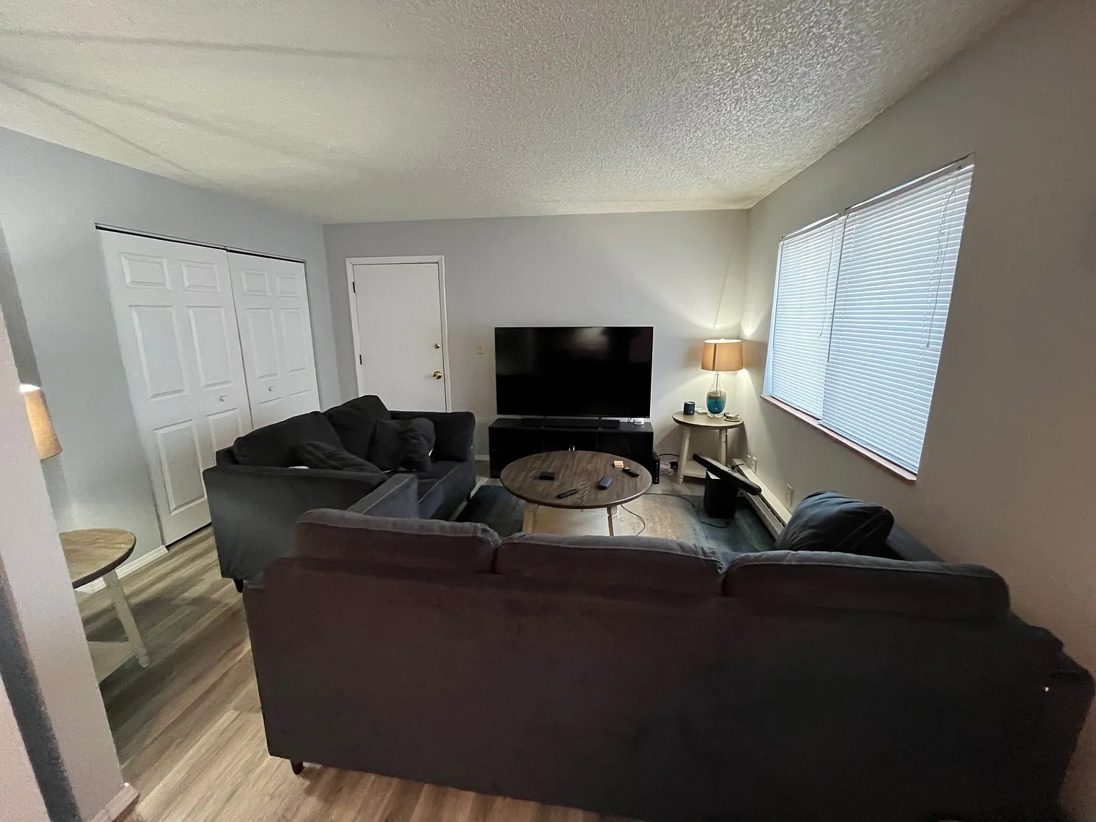 2 bed, 850 sqft, $975 — Photo 3