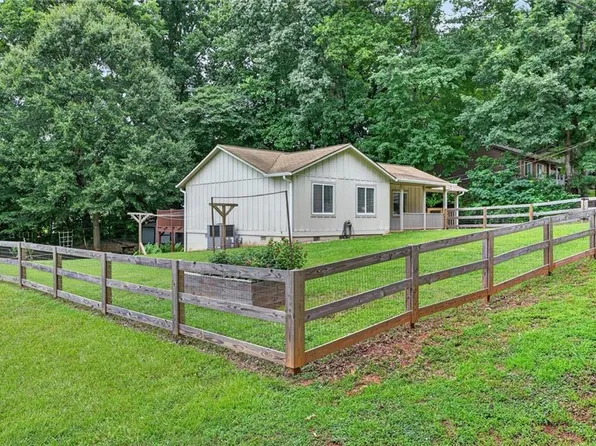 4454 Union Church Rd, Flowery Branch, GA 30542