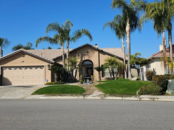 5305 Headlands Dr, Bakersfield, CA 93312