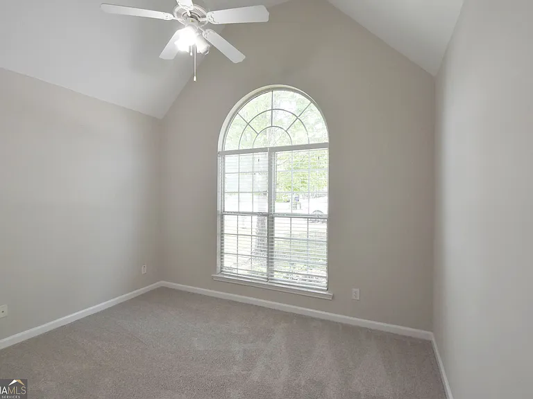 208 Turnbridge Cir — Photo 5