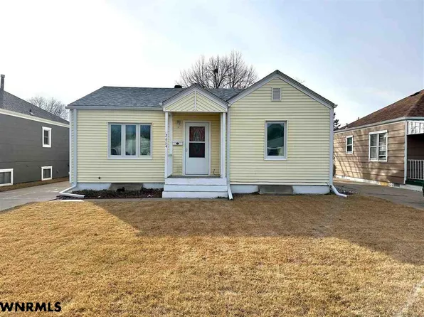 2614 Avenue D, Scottsbluff, NE 69361