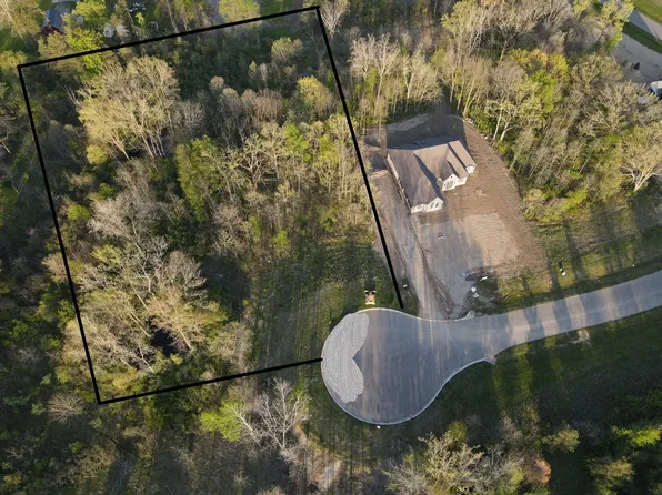 72656 Henry D Dr, Romeo, MI 48065