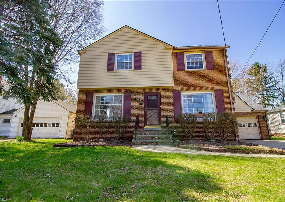 1st image of 5968 Chestnut Hills Dr