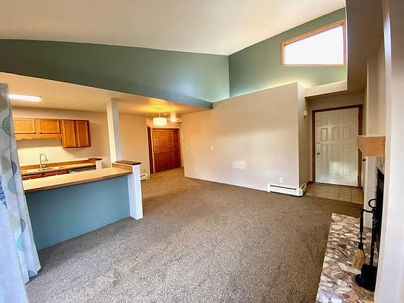 Living/Dining 1.b