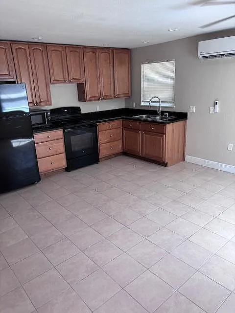 1 bed, 1.0 bath, 750 sqft, $1,550 — Photo 3