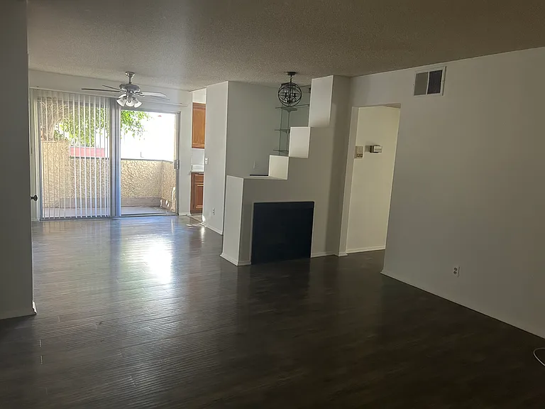 12701 Moorpark St #107 — Photo 1