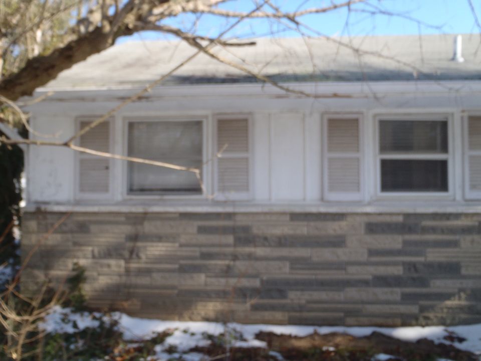 2nd image of 710 Wiltseys Mill Rd