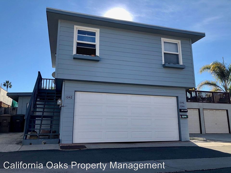 1st image of 1044 Hingham Ln