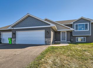 136 Wheat Field Ln, New Richmond, WI 54017